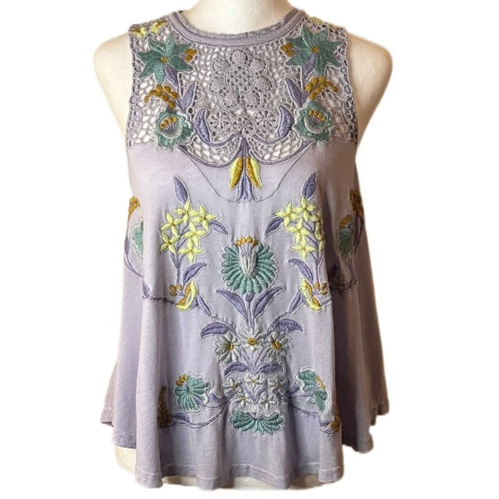 Free People Light Lavender Embroidered Sleeveless Top  Size X Small